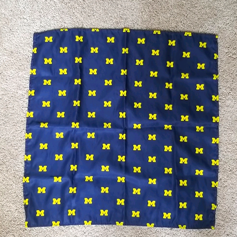 University of Michigan Bandanas  (NWOT)